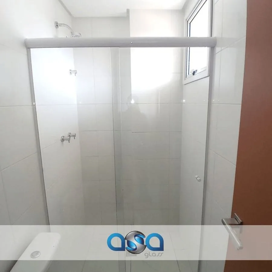 Fechamento de varanda curvo em apartamento Vitória ES