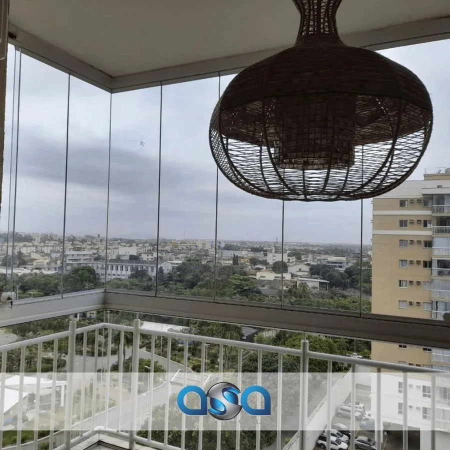 Fechamento de varanda em canto apartamento Vitória ES